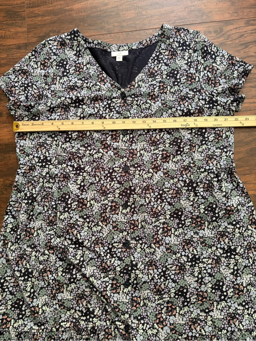 J. Jill Floral Cotton Tencel Short Sleeve Tiered Button Front V-neck Dress - Picture 10 of 12